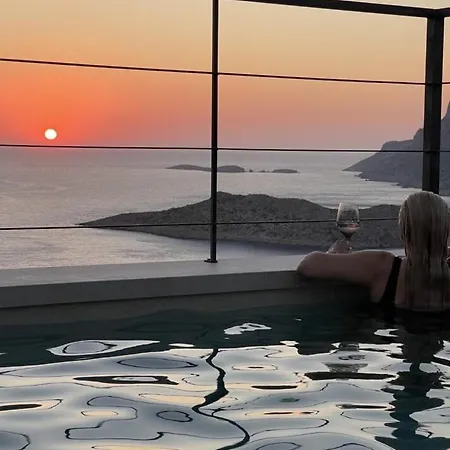 Gestema Luxury Residences Vilă *